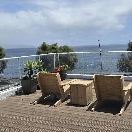 Apartment Bay House *